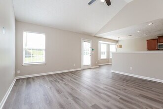 3003 Aruna Ct in Spring Hill, TN - Building Photo - Building Photo