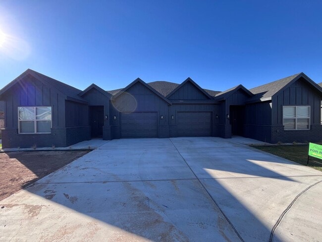 7119 22nd St in Lubbock, TX - Building Photo - Building Photo