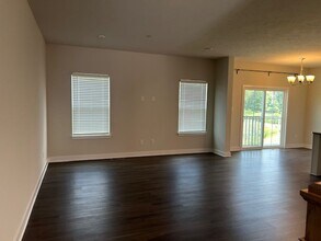 201 Dana Dr in Sewickley, PA - Foto de edificio - Building Photo