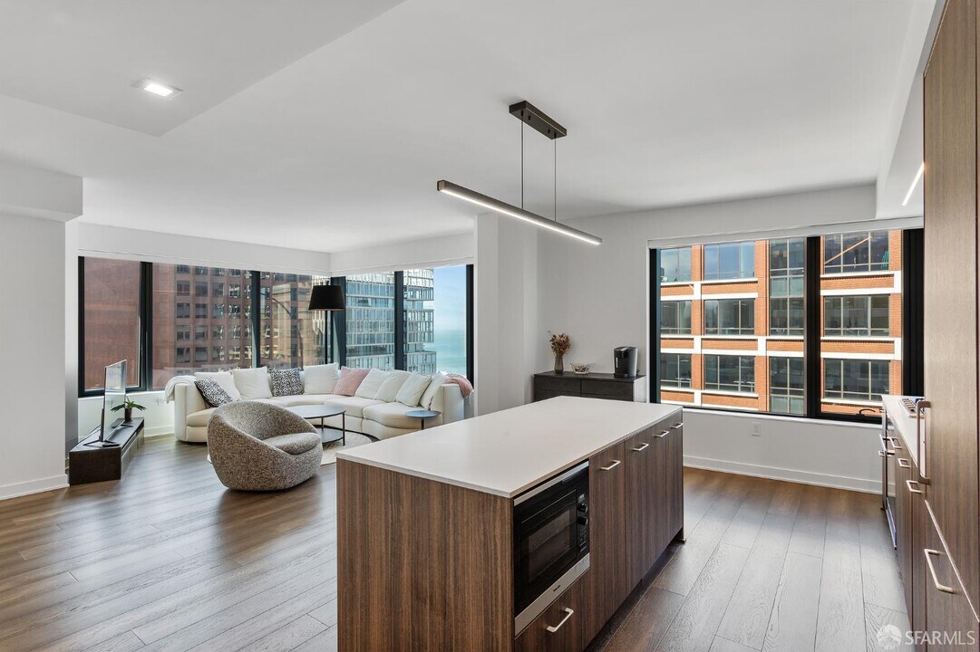 280 Spear St in San Francisco, CA - Building Photo