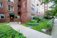 112-50 78th Ave in Forest Hills, NY - Foto de edificio - Building Photo