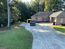 4079 Sardis Church Rd in Buford, GA - Building Photo