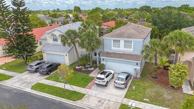 1374 NW 159th Ave in Pembroke Pines, FL - Building Photo - Building Photo