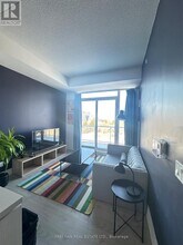 18 Rouge Valley Dr W in Markham, ON - Building Photo - Building Photo