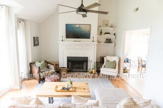 827 Harbor Pl Dr in Charleston, SC - Building Photo - Building Photo