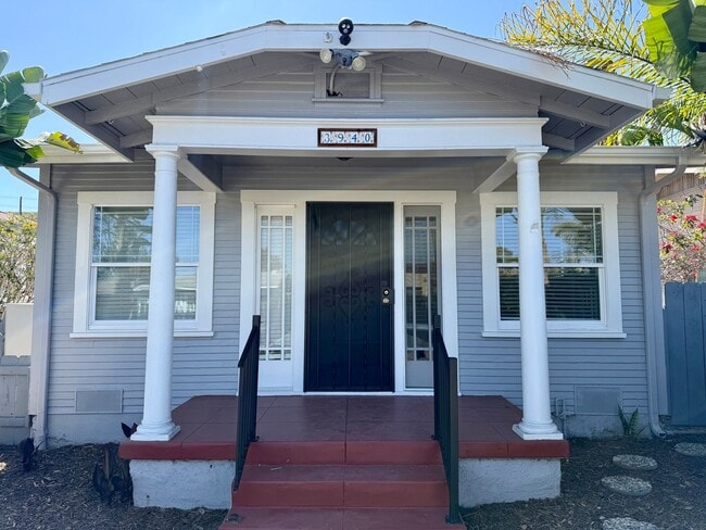 3940 Bancroft St in San Diego, CA - Building Photo - Building Photo