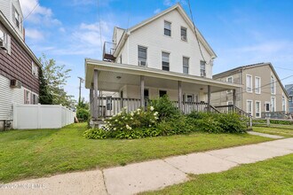 113 12th Ave in Belmar, NJ - Building Photo - Building Photo