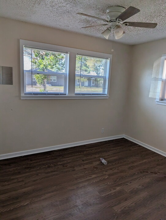 2210 35th St, Unit 35TH in Lubbock, TX - Foto de edificio