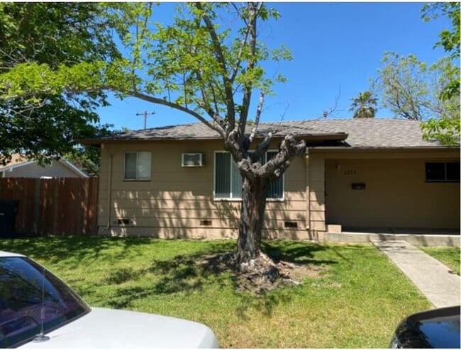 property at 2295 Craig Ave