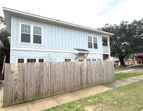 1020 N D St in Pensacola, FL - Building Photo - Building Photo