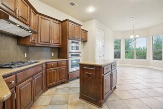 10504 Prezia Dr in Austin, TX - Building Photo - Building Photo