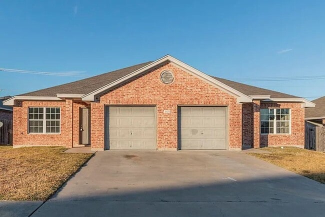 4809 Auburn Dr in Killeen, TX - Building Photo - Building Photo