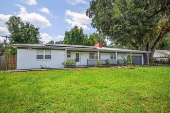 4214 Woodcrest St in Tallahassee, FL - Building Photo - Building Photo