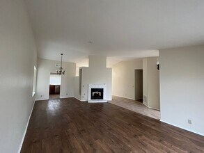 2838 Alne Dr in Hemet, CA - Building Photo - Building Photo