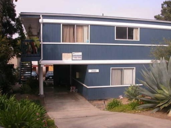 2242 Montgomery Ave in Cardiff By The Sea, CA - Building Photo