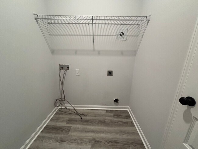 10033 Tibet Rd in Allenhurst, GA - Building Photo - Building Photo