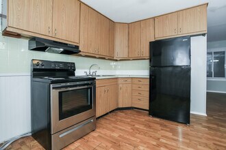 4829 Weber Dr in Hamilton, OH - Foto de edificio - Building Photo