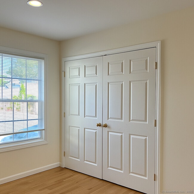 53 Suburban Ave in Bridgeport, CT - Building Photo - Building Photo