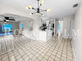 206 SE 46th Ter in Cape Coral, FL - Building Photo