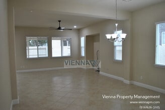 2101 Harpford Dr in Roseville, CA - Building Photo - Building Photo
