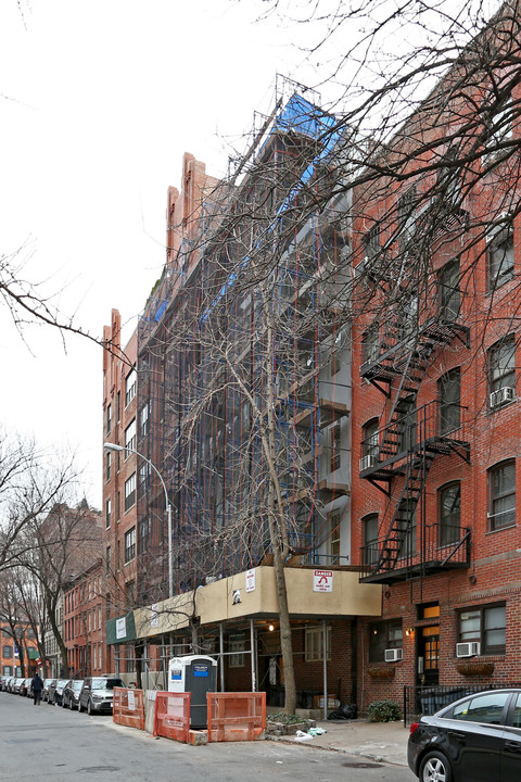 16 Jane St in New York, NY - Foto de edificio