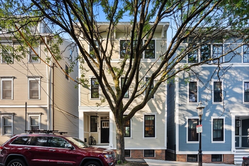 74 Tremont St in Boston, MA - Building Photo