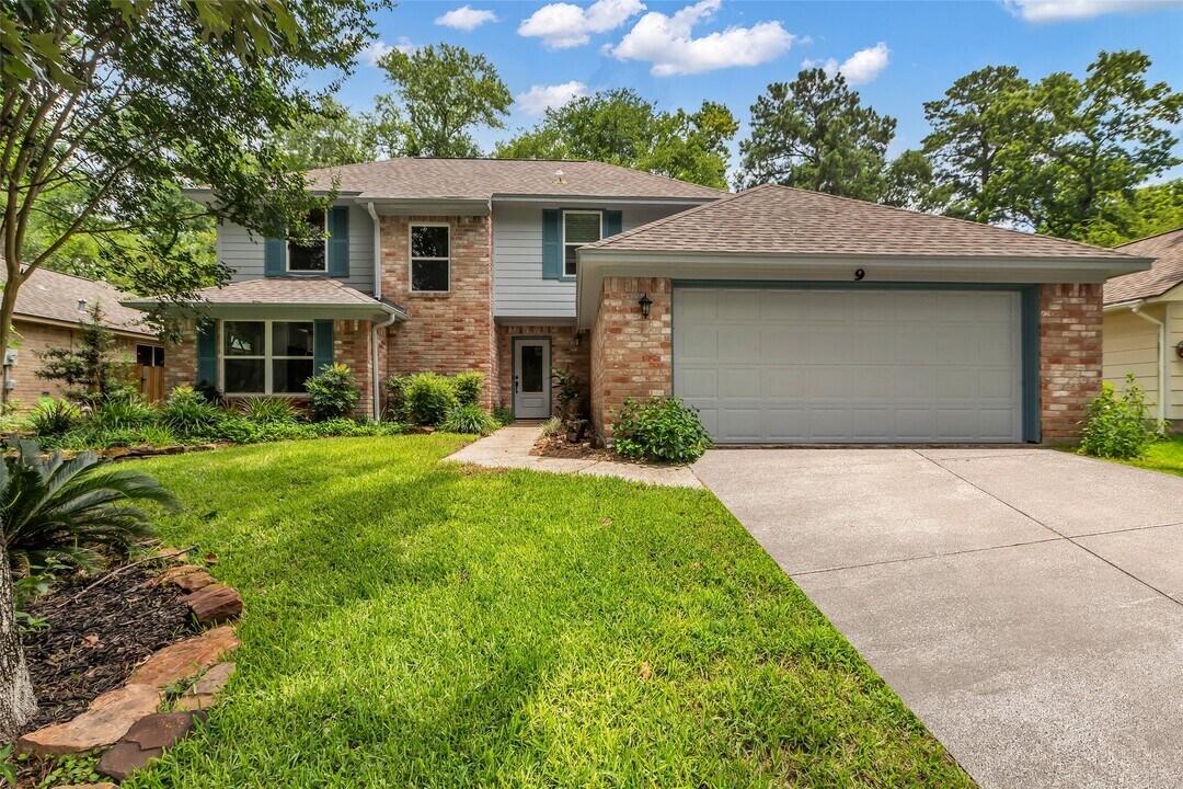 9 Diamond Oak Ct in Spring, TX - Building Photo