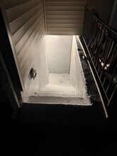 216 Carnation Ct in Pikesville, MD - Foto de edificio - Building Photo