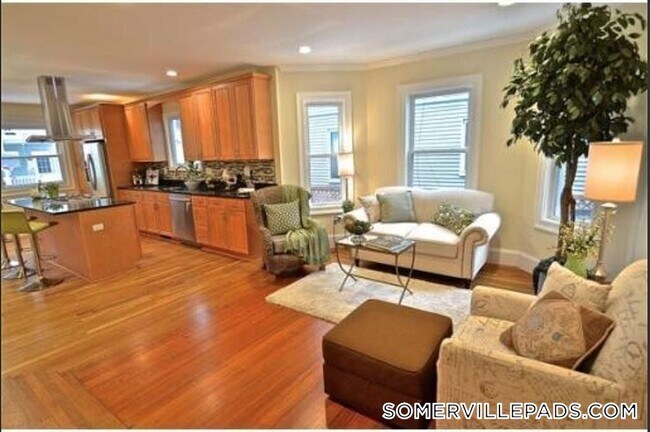 201 College Ave