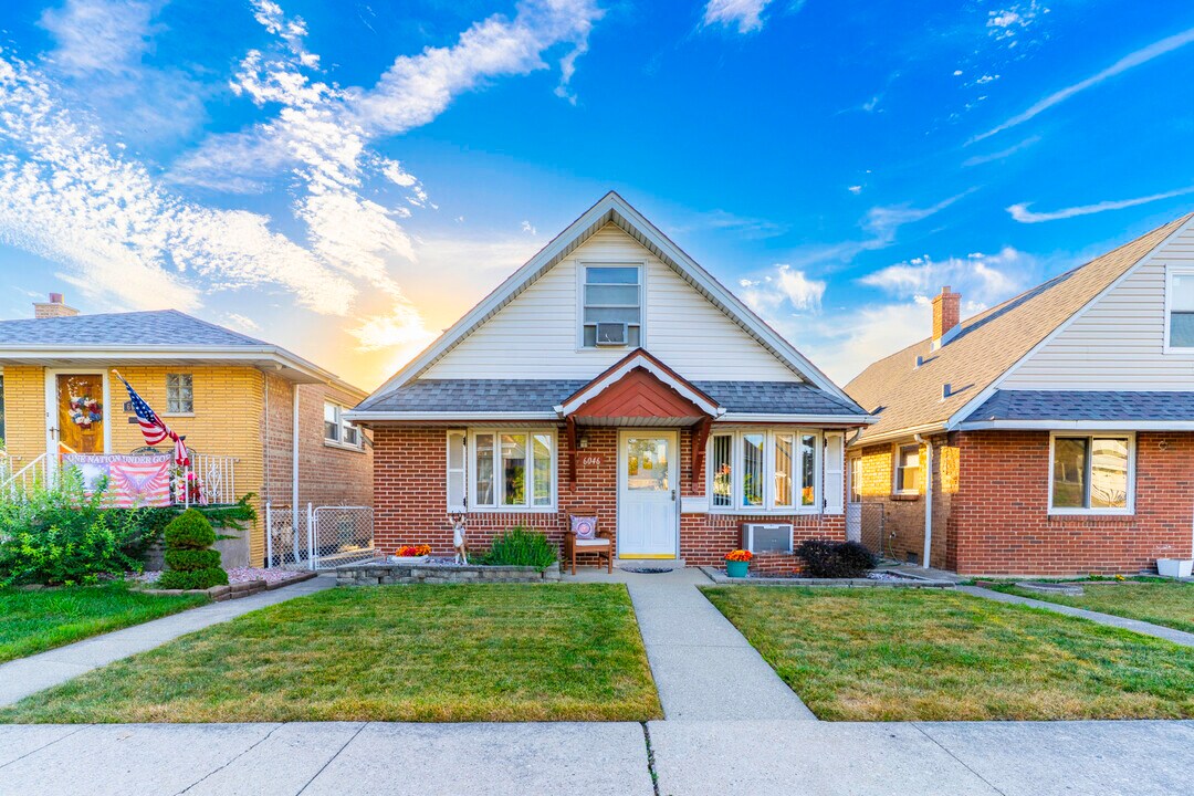 6046 S Melvina Ave in Chicago, IL - Building Photo