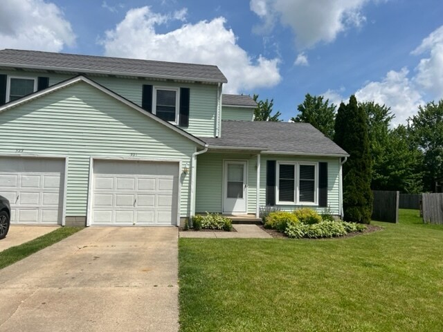 321 Northland Dr in Medina, OH - Building Photo