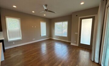 721 28th Ave N in Nashville, TN - Building Photo - Building Photo