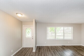 8609 Lobelia St in Raleigh, NC - Building Photo - Building Photo