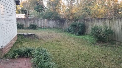 216 Stevens Dr in Hattiesburg, MS - Building Photo - Building Photo