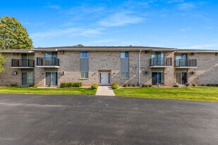 Wintergreen in Green Bay, WI - Building Photo