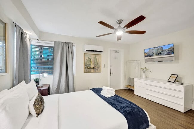 3020 Seville St, Unit SI ID1503990P in Fort Lauderdale, FL - Foto de edificio - Building Photo