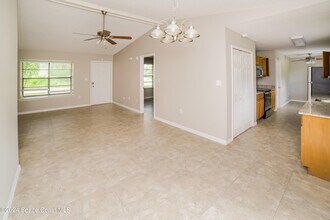 1223 Waffle St SE in Palm Bay, FL - Building Photo - Building Photo