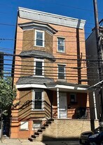 35 Norfolk St in Newark, NJ - Building Photo