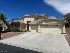 7650 Siesta Grande Ave in Las Vegas, NV - Foto de edificio - Building Photo