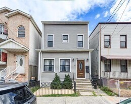 306 Old Bergen Rd in Jersey City, NJ - Building Photo