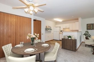 Prairie Oaks II Senior Apartments in Verona, WI - Building Photo - Interior Photo