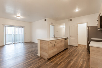 The Residences at Sleepy Hollow in Boise, ID - Building Photo - Interior Photo