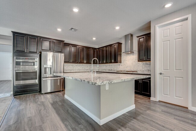 12380 Notch Trail Ave in Las Vegas, NV - Foto de edificio - Building Photo