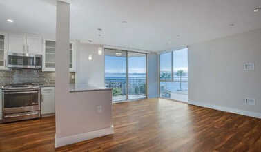 400 Prospect St in San Diego, CA - Building Photo - Building Photo