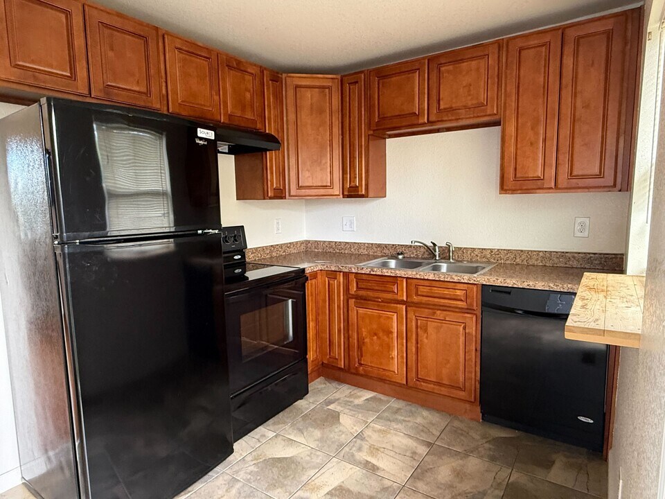 3240 W 55th Pl in Denver, CO - Building Photo