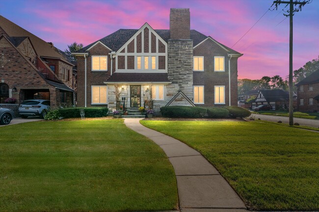 16806 La Salle Ave in Detroit, MI - Building Photo - Building Photo