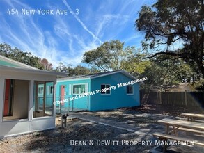 New York Avenue Apartments in Dunedin, FL - Building Photo - Building Photo