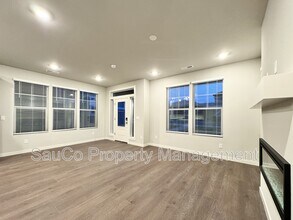 7181 SE Benedict St in Hillsboro, OR - Building Photo - Building Photo