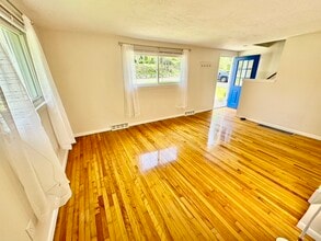 116 Central St in Acton, MA - Building Photo - Building Photo