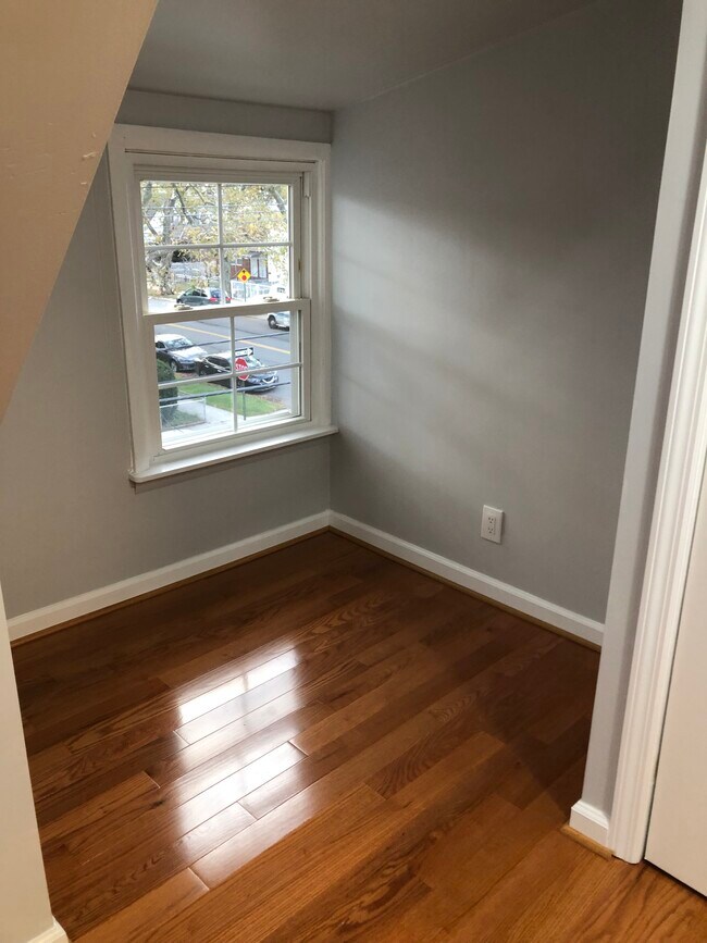 135-06-106 107th Ave in Queens, NY - Building Photo - Building Photo